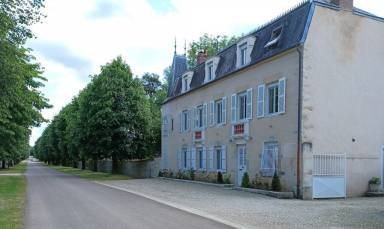 House Voutenay-sur-Cure