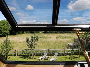 Cottage Charing