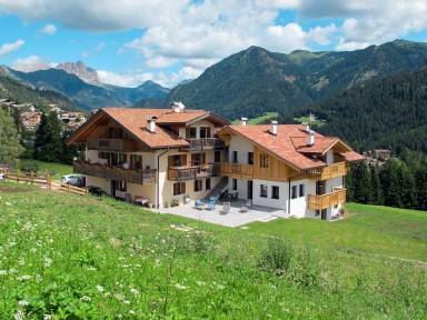 Una casa vacanza a Vigo di Fassa, nel cuore del Trentino - HomeToGo