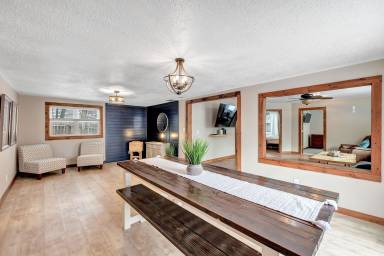 House Shawano