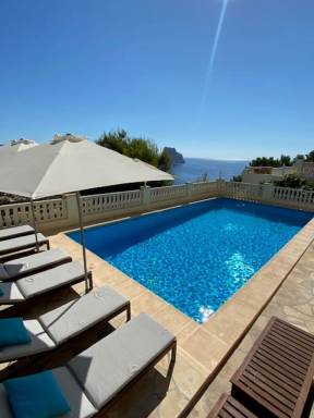 House Balcony/Patio Calp