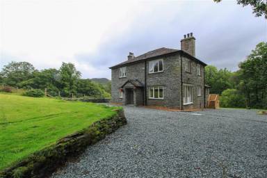 Cottage Balcony Elterwater
