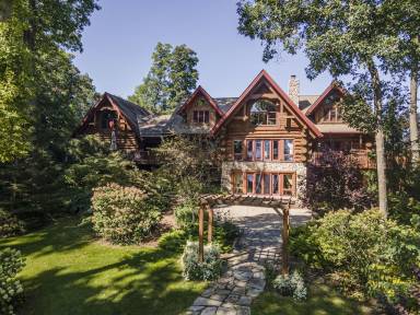 House Pet-friendly Whitmore Lake