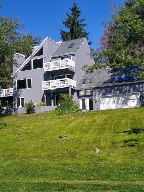 House Canandaigua Lake