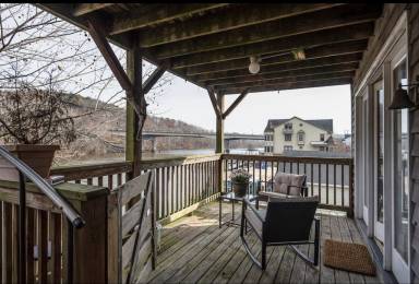 Apartment Woodbridge