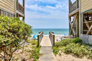 House Surf City