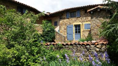 Maison de vacances Yzeron