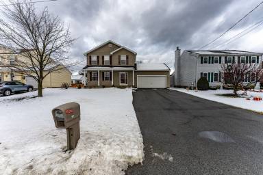 House Glens Falls