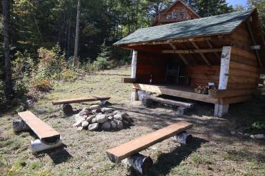 Cabin Adirondack