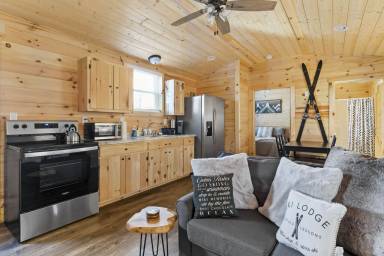 Cabin Jonas Ridge