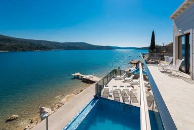 Villa Slano