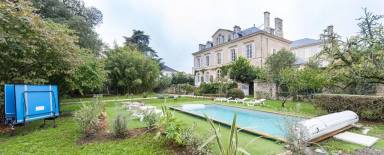 Locations de vacances et chambres d'hôtes à Fontenay-le-Comte - HomeToGo
