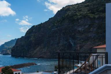 House Balcony Arco de Sao Jorge