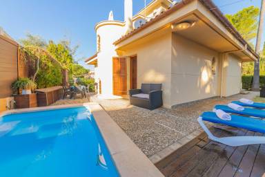 Villa Alcanada
