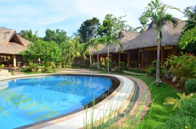 Resort Pool Bil-isan
