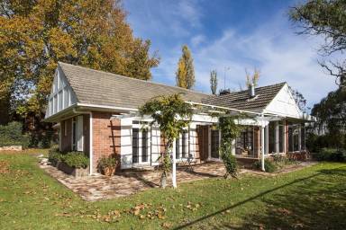 House Mount Frome