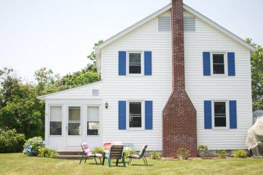 Exploring New England's beauty: a vacation rental in Old Saybrook - HomeToGo