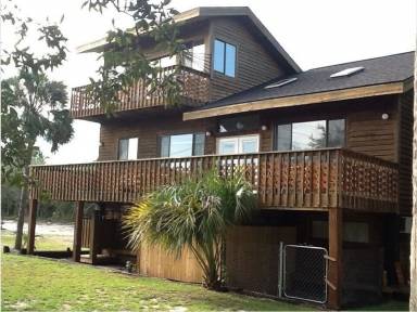 House Saint George Island