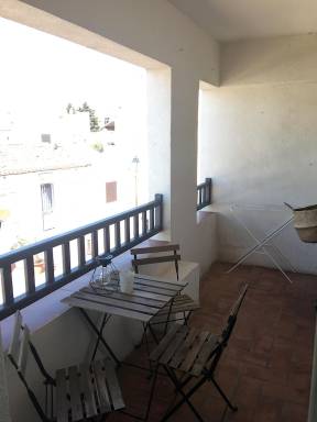 Apartment Balcony Vauvert