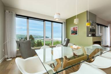 Apartment Balcony Baie-Saint-Paul