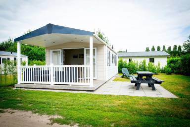 Chalet Zwembad Loon op Zand