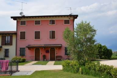 Casa Peschiera del Garda