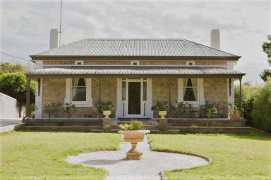 Cottage Balcony Angaston