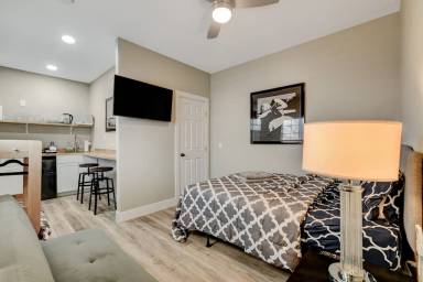 Apartment Allure Townhomes