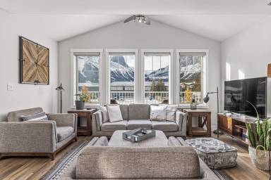 Apartment Canmore