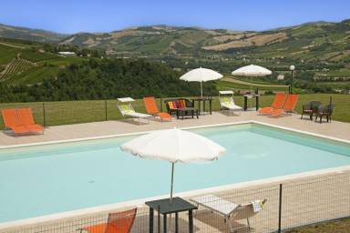 Case e appartamenti vacanza a Ortezzano