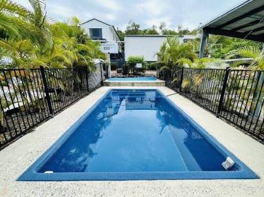 Holiday houses & accommodation in Dingo Beach
