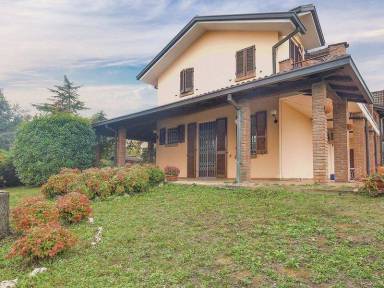 Case e appartamenti vacanza a Godiasco Salice Terme