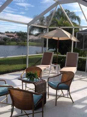 Villa North Naples