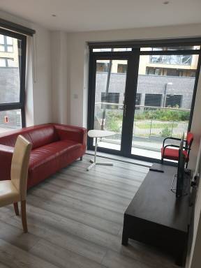 Apartment Balcony Purley