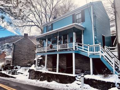 House Harpers Ferry