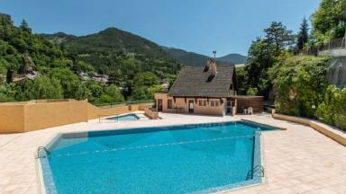 Appartement en copropriété Thorame-Haute