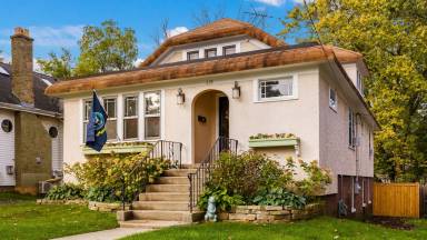 House Grayslake