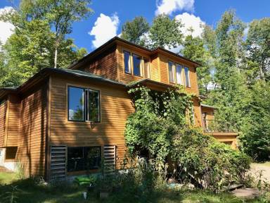 House Saranac Lake