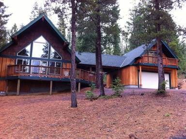 House Fishing Odell Lake