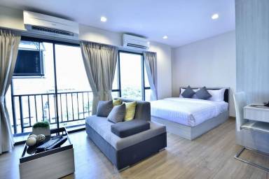 Hotel apartamentowy wifi Khlong Tan Nuea