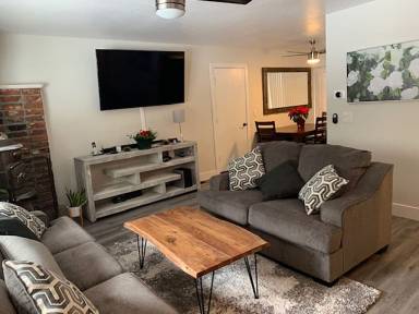 House Pet-friendly Tahoe Valley
