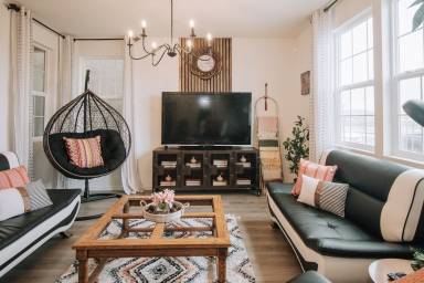 House Natomas Crossing