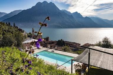Huis Riva di Solto