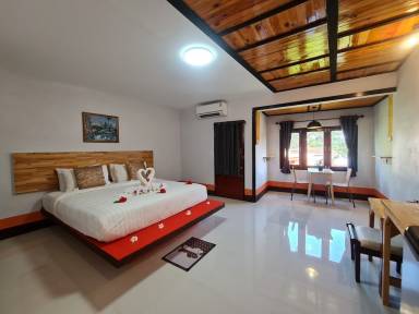 Accommodation Ko Libong