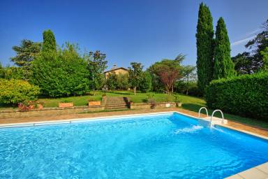 Appartamento vacanze a Cetona, uno dei borghi più belli d'Italia - HomeToGo