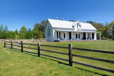 Farmhouse Balcony Kahuranaki