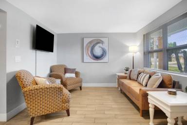 Cottage Pet-friendly Anclote River Heights