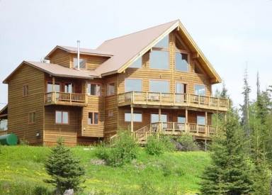 Discover wild Alaska from the comfort of a Homer vacation home - HomeToGo