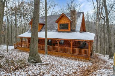 Cabin Hocking Hills