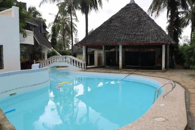 Private room Aircondition Galu Beach